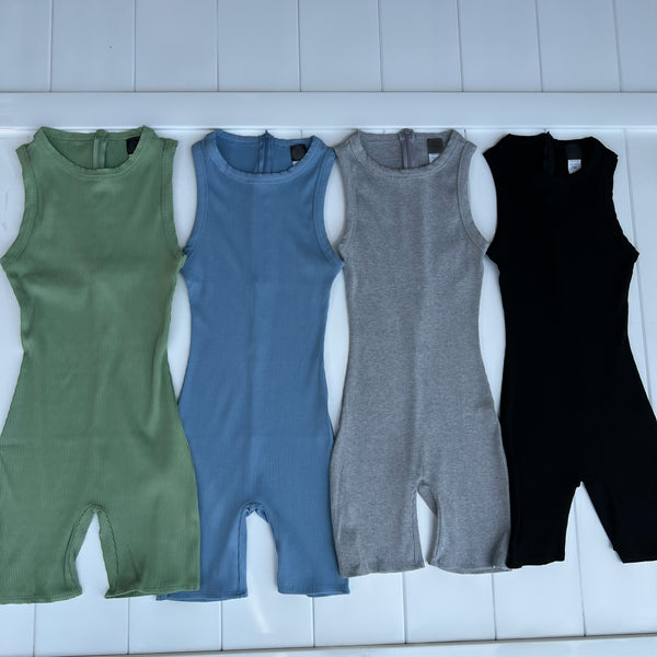 Spring jumpsuit (grey)