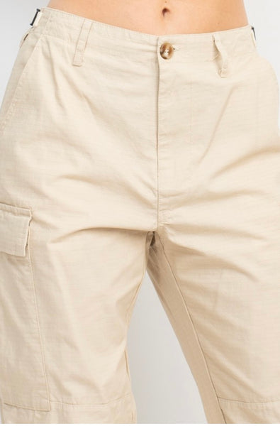 Fave cargo pants (khaki)