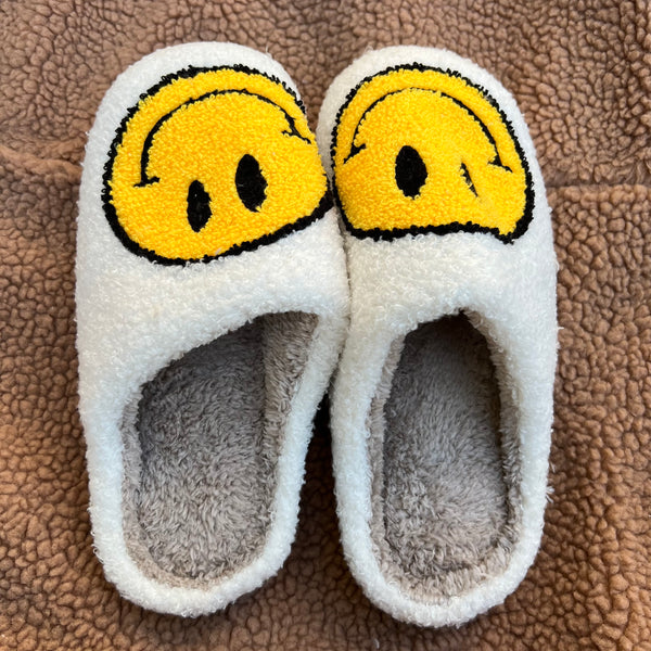 Smiley slippers ☻