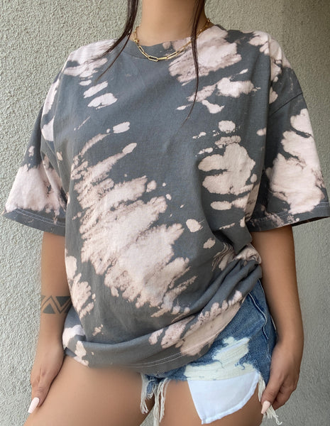 Tie dye oversized t shirt (grey pink)